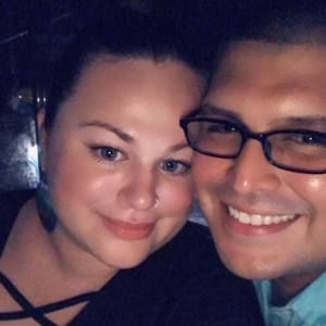 Meet your Posher, Cara